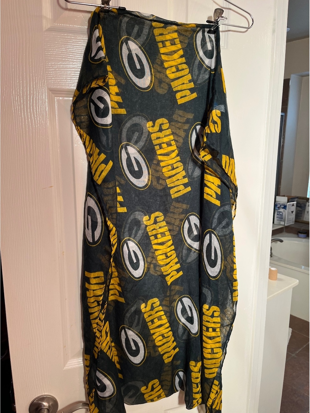 Green Bay Packers NFL Scarf 100% Polyester Licensed Merchandise